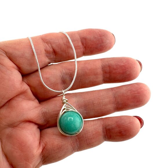 Silver Herringbone Wire Wrapped Blue Gemstone Necklace - Picture 4 of 10